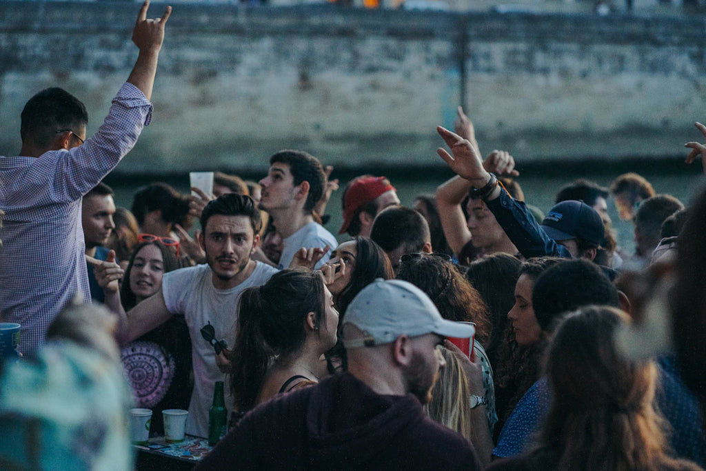 Crafting Your Alternative Music Community: A Guide